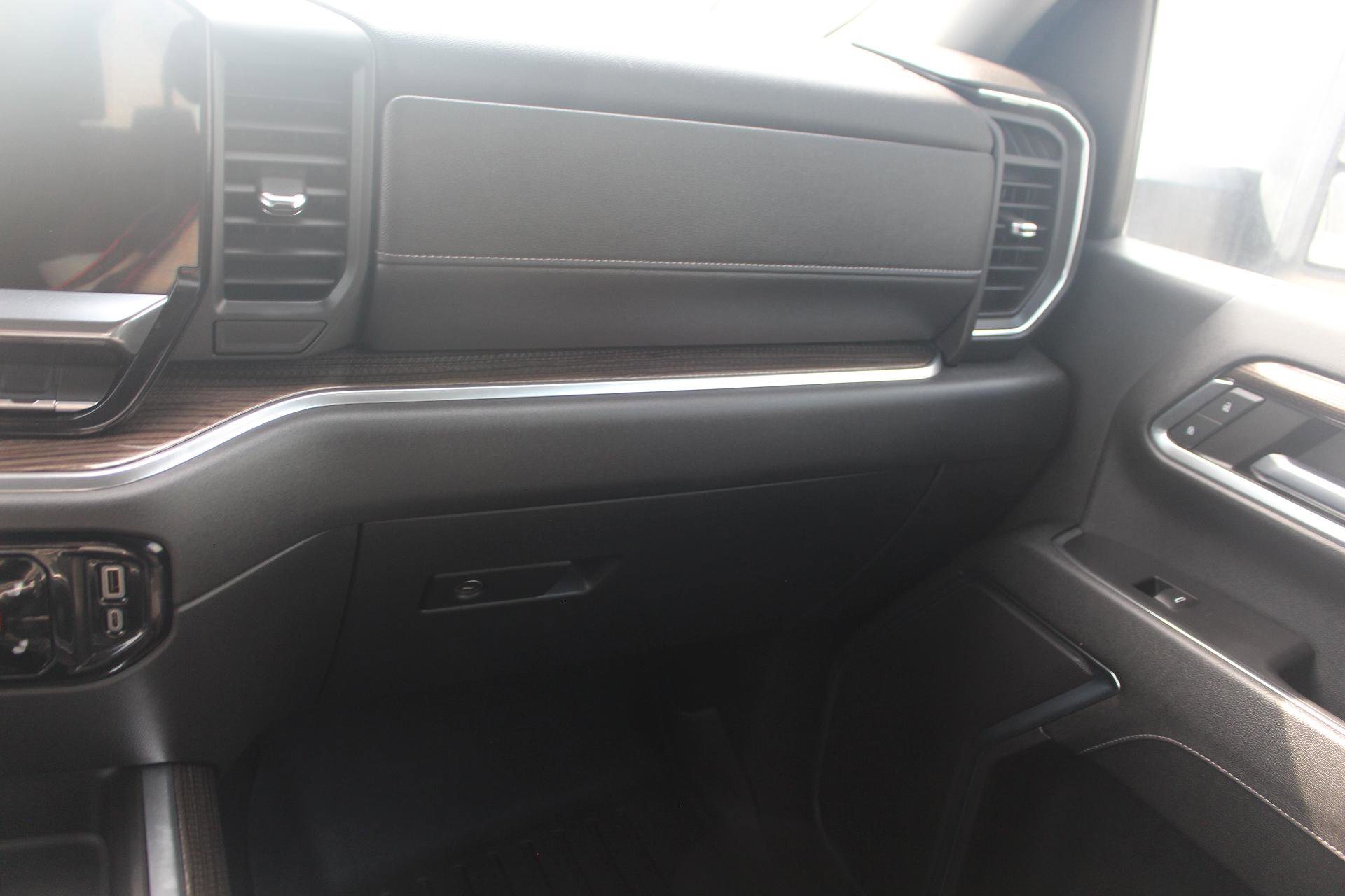 Used 2024 Chevrolet Silverado 2500 LT w/ All Star Edition image 11