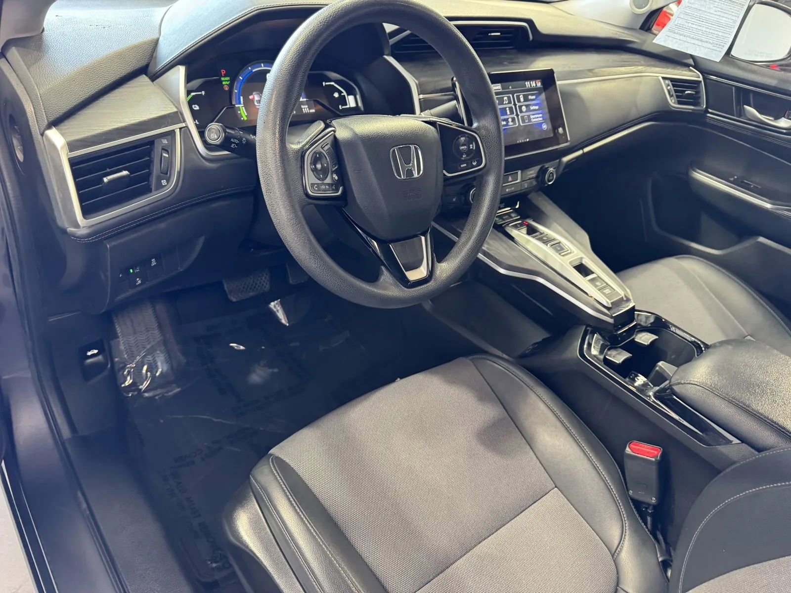 Used 2018 Honda Clarity Plug-In Hybrid image 13