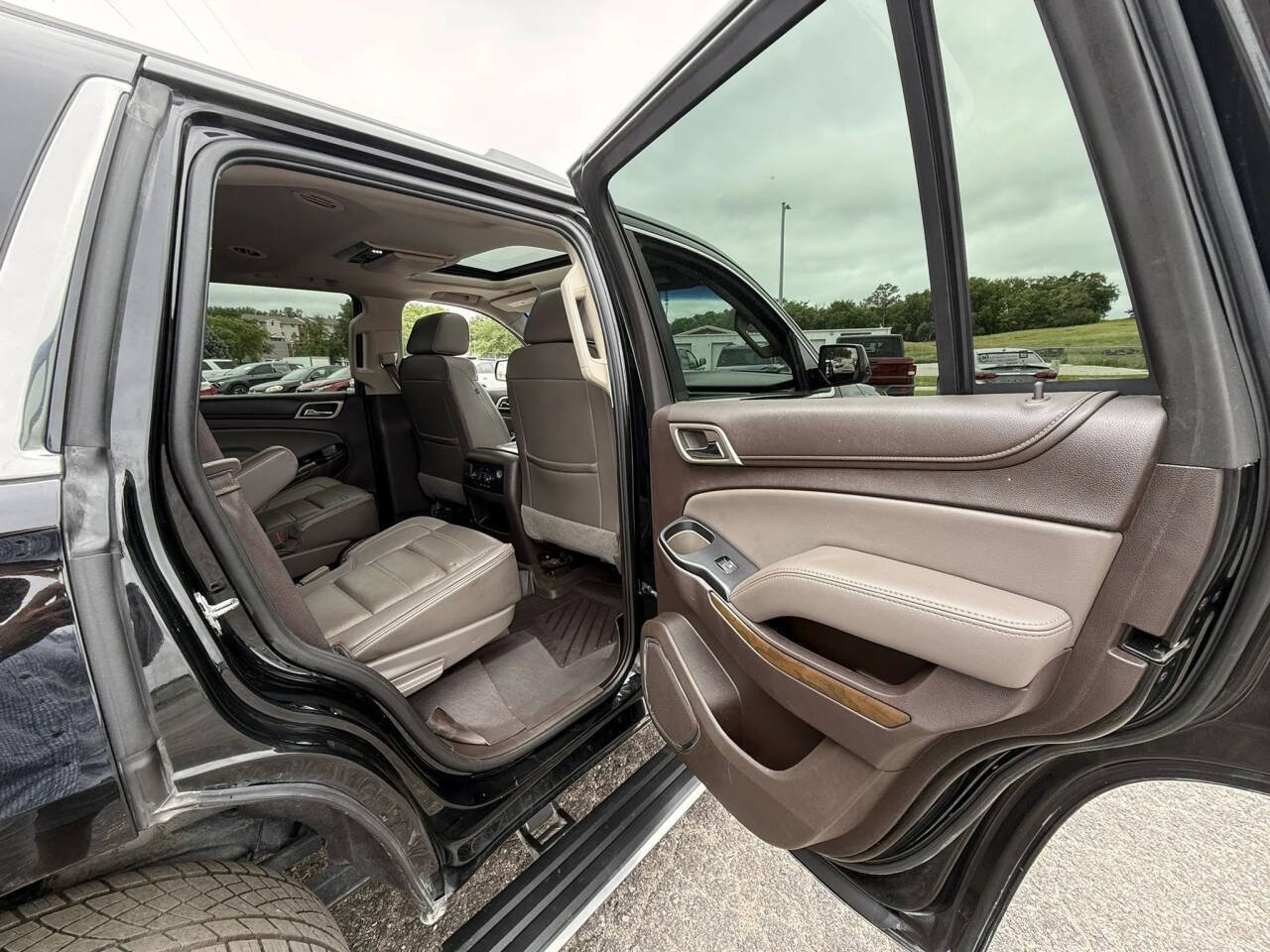 Used 2018 GMC Yukon Denali w/ Denali Ultimate Package AWD/4WD image 20