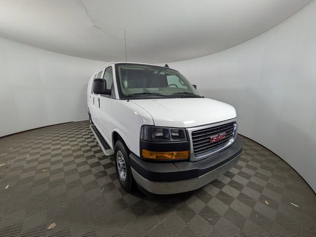 Used 2024 GMC Savana 2500 w/ Driver Convenience Package RWD image 27