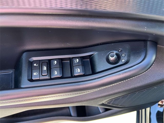 Used 2023 Jeep Grand Cherokee L Laredo image 13