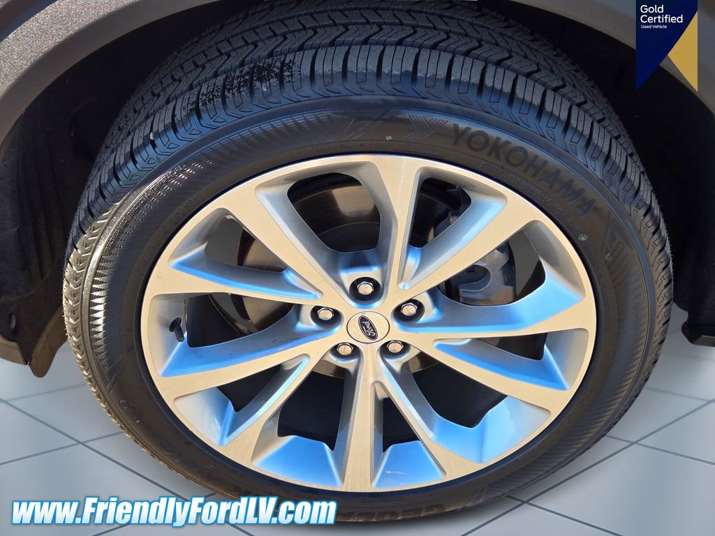 Certified 2021 Ford Explorer Platinum w/ Equipment Group 601A image 7