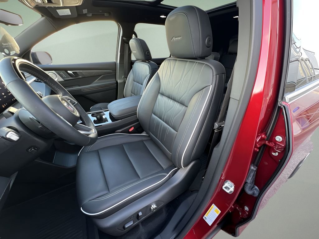 Certified 2025 Buick Enclave Avenir image 20