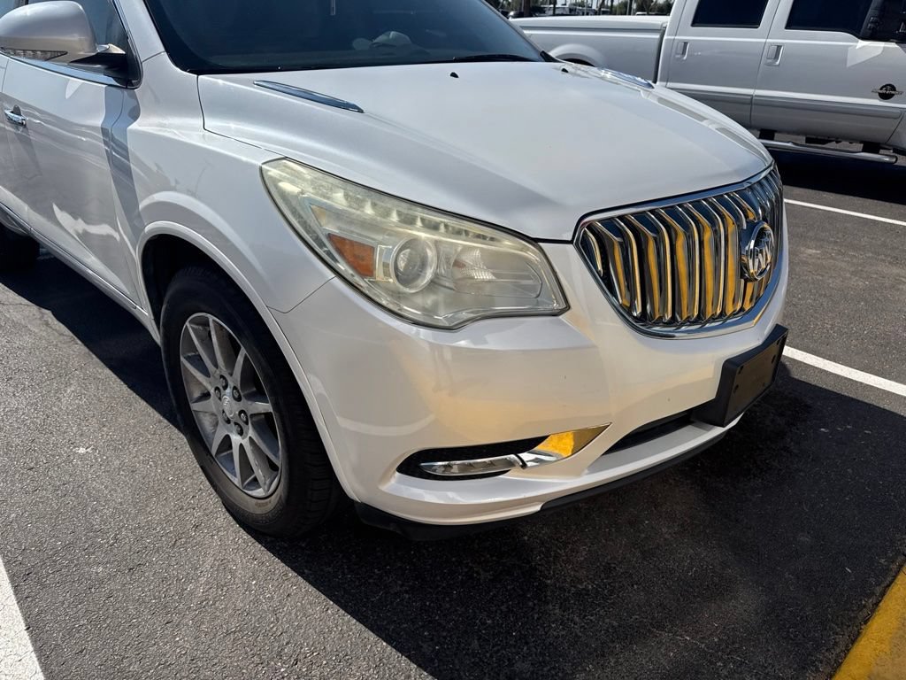 Used 2016 Buick Enclave Convenience FWD image 3