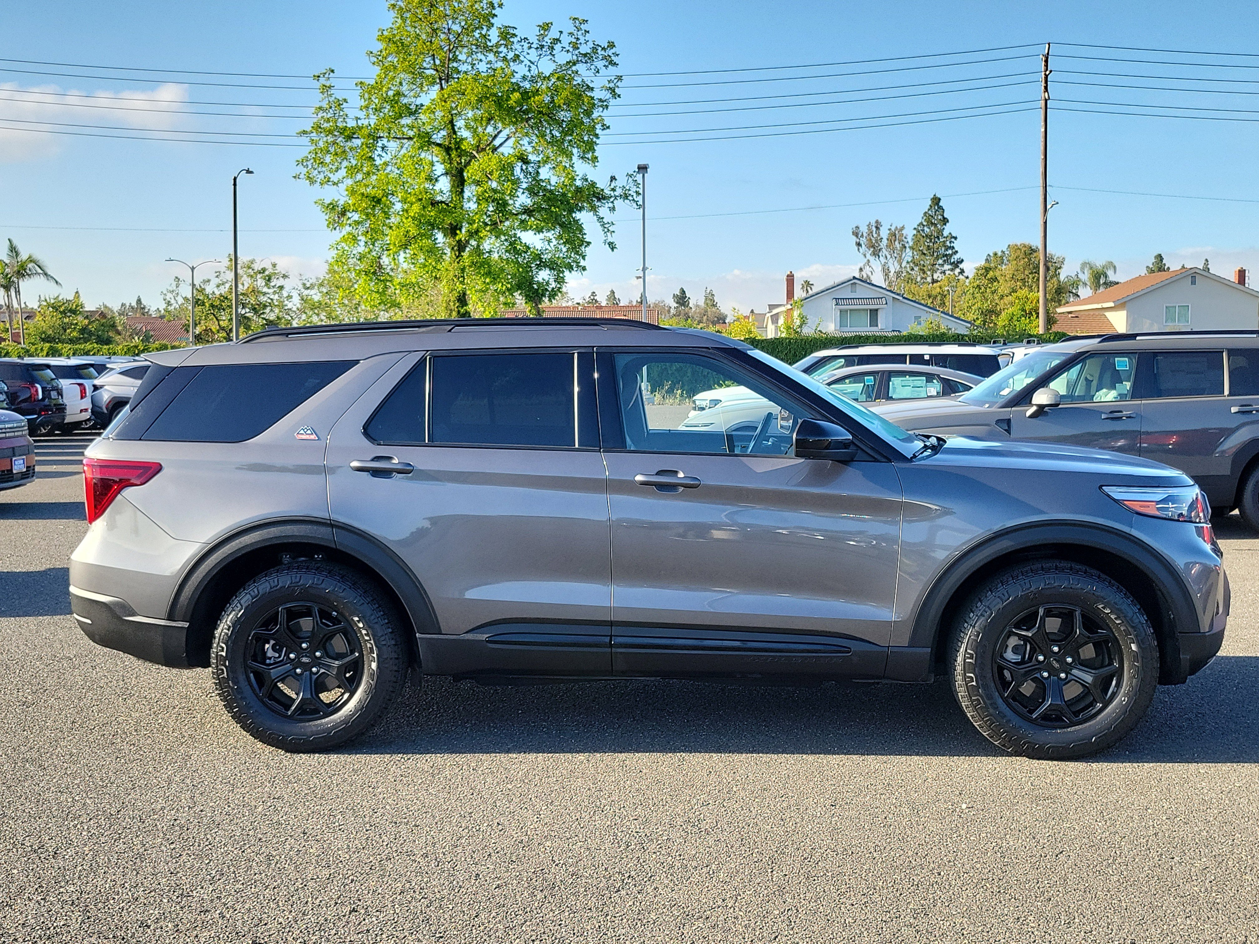 Used 2023 Ford Explorer Timberline w/ Timberline Technology Package AWD/4WD image 5