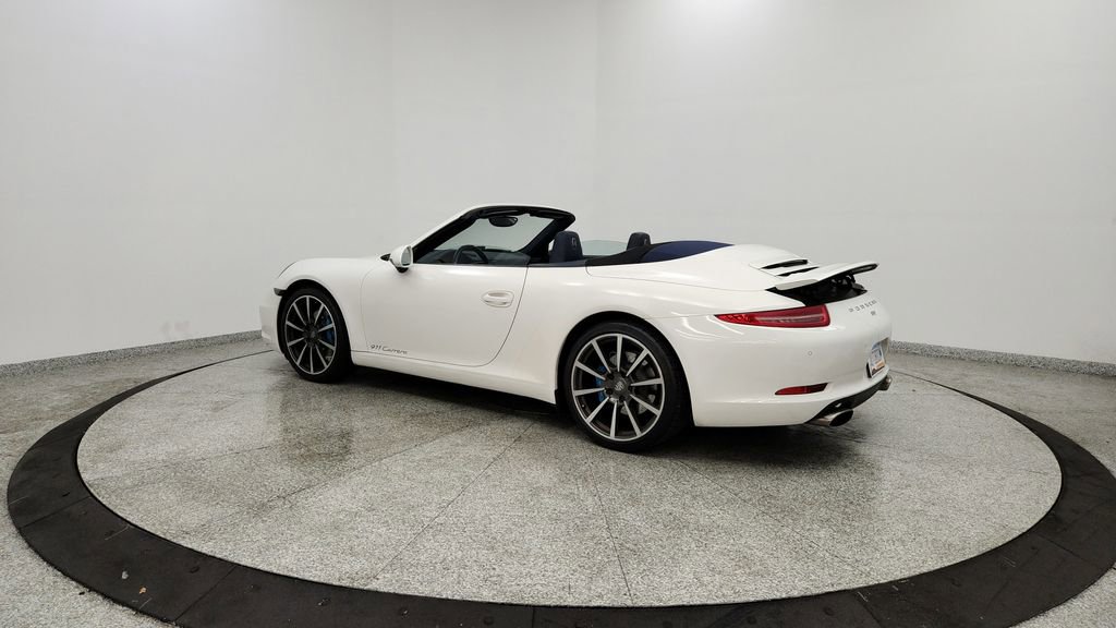 Used 2012 Porsche 911 Carrera RWD image 3