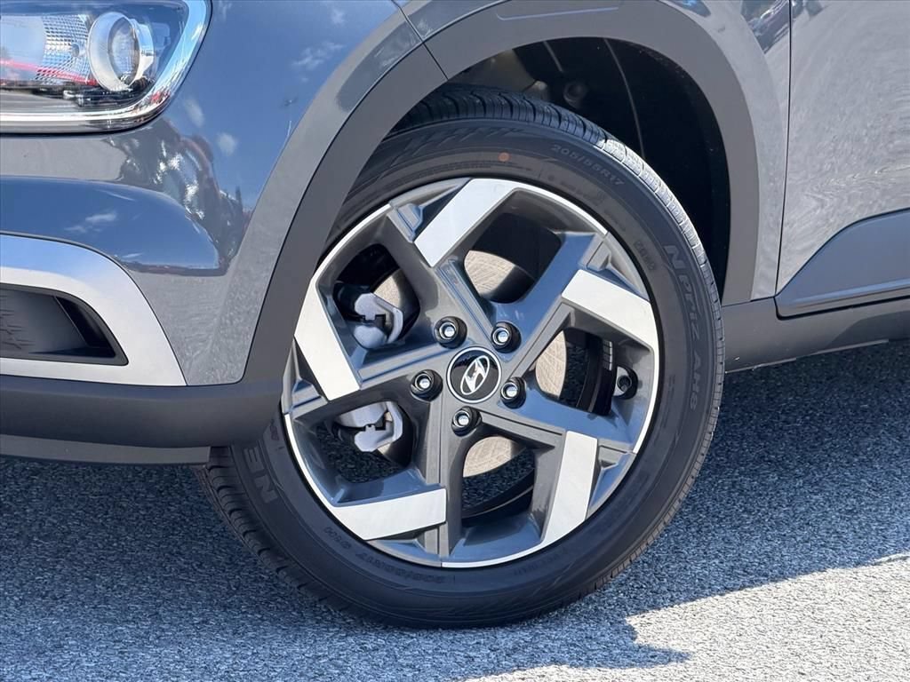 New 2026 Hyundai Venue SEL FWD image 26