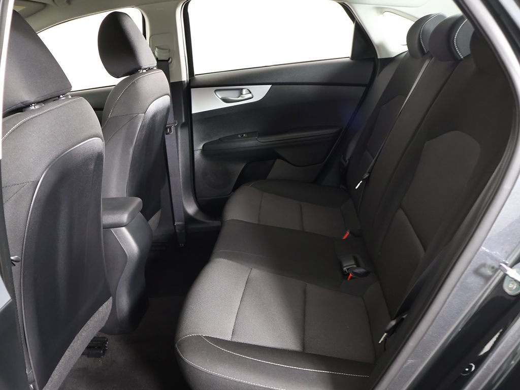 Certified 2024 Kia Forte LXS w/ LXS Technology Package FWD image 31