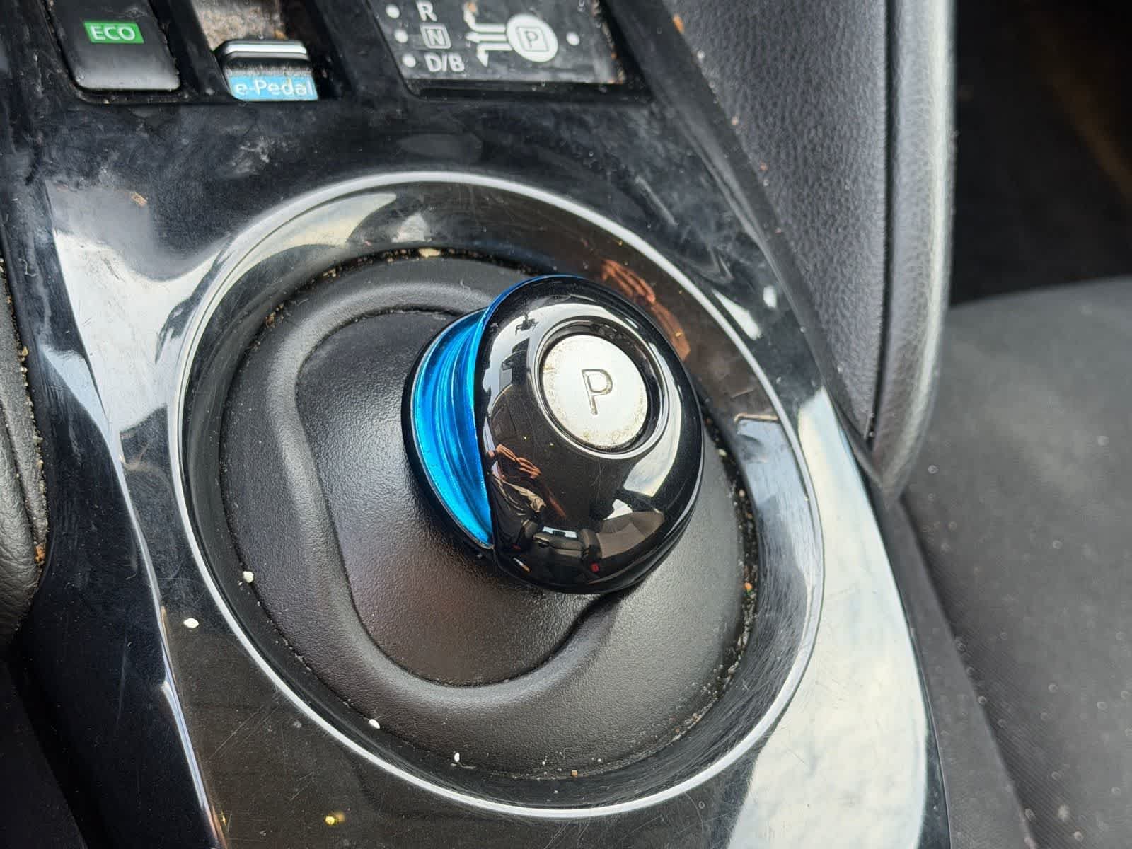 Certified 2022 Nissan Leaf SV Plus FWD image 20