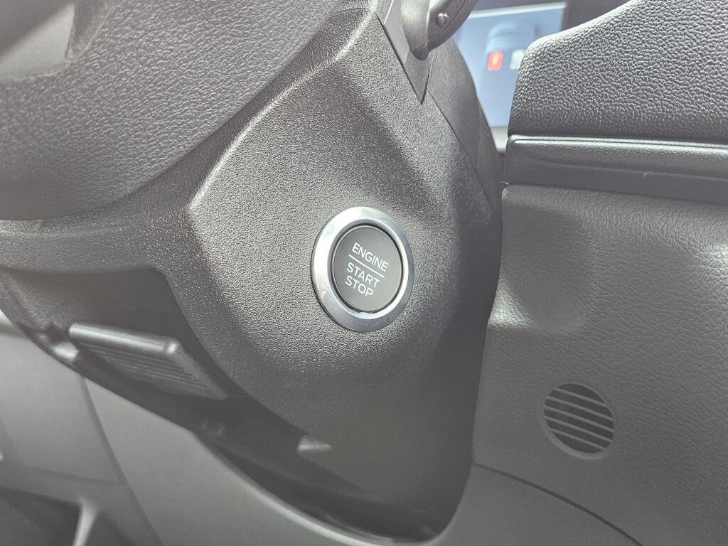 New 2026 Ford Transit 250 148 Medium Roof RWD image 20