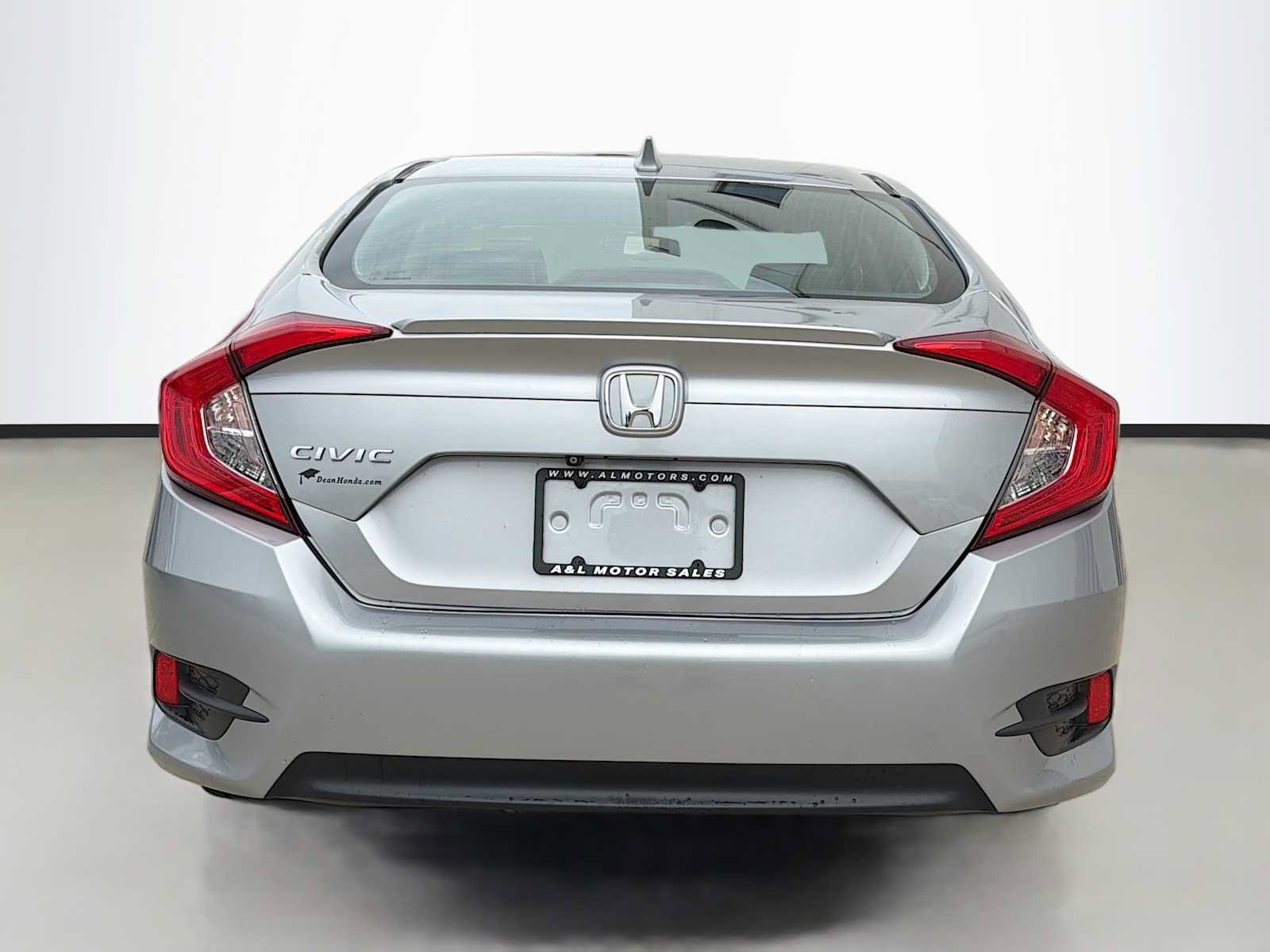 Used 2017 Honda Civic EX-L image 4