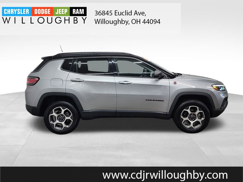 Certified 2022 Jeep Compass Trailhawk w/ Trailhawk Elite Group image 4
