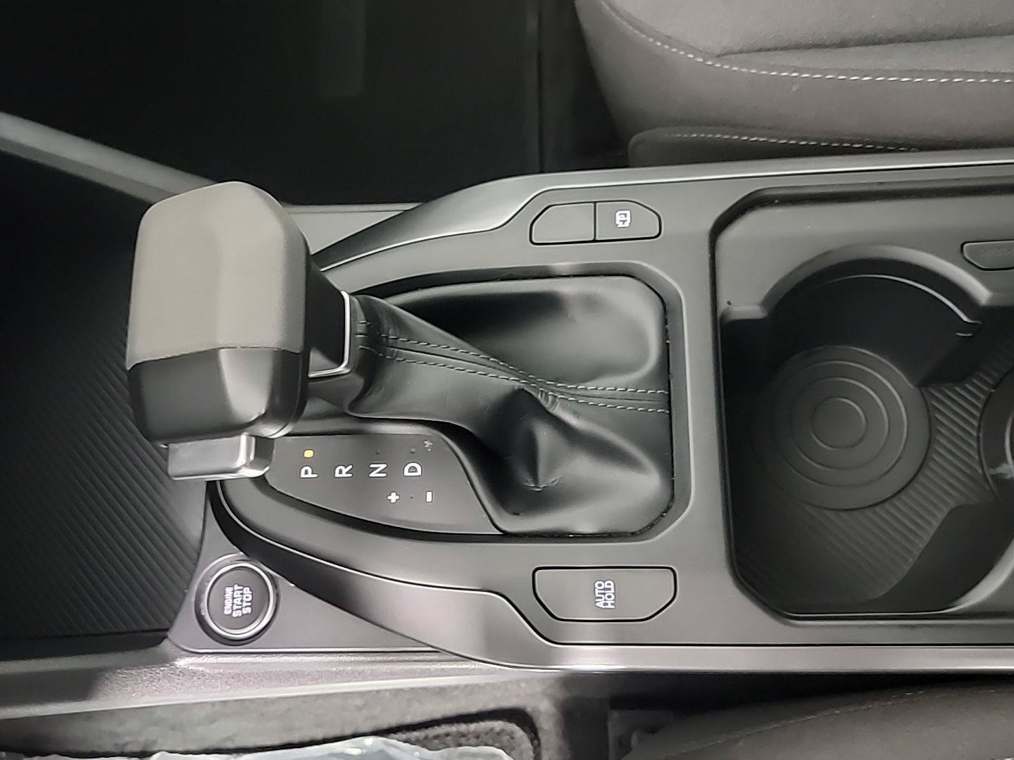 Certified 2025 Kia K4 FWD image 33