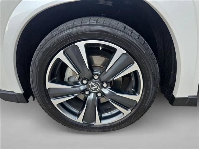 Used 2022 Lexus UX 200 w/ Premium Package FWD image 23