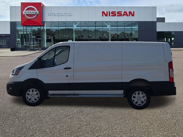 Used 2025 Ford Transit 250 Low Roof w/ Exterior Upgrade Package RWD image 4