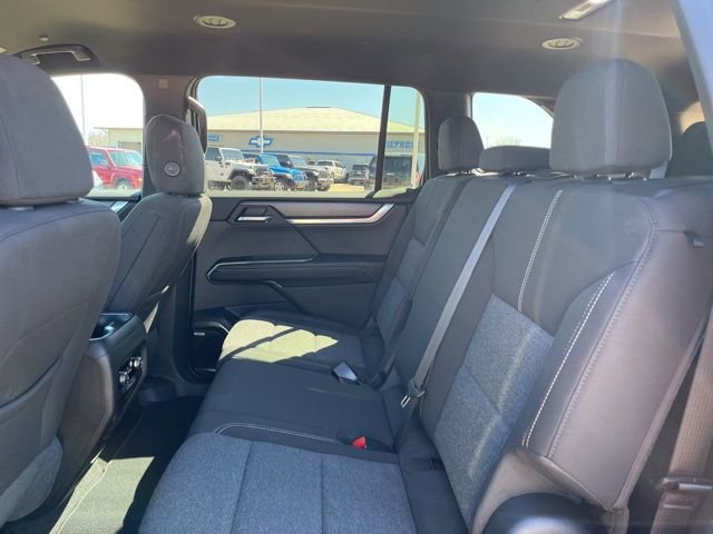 Used 2025 GMC Acadia Elevation FWD image 25
