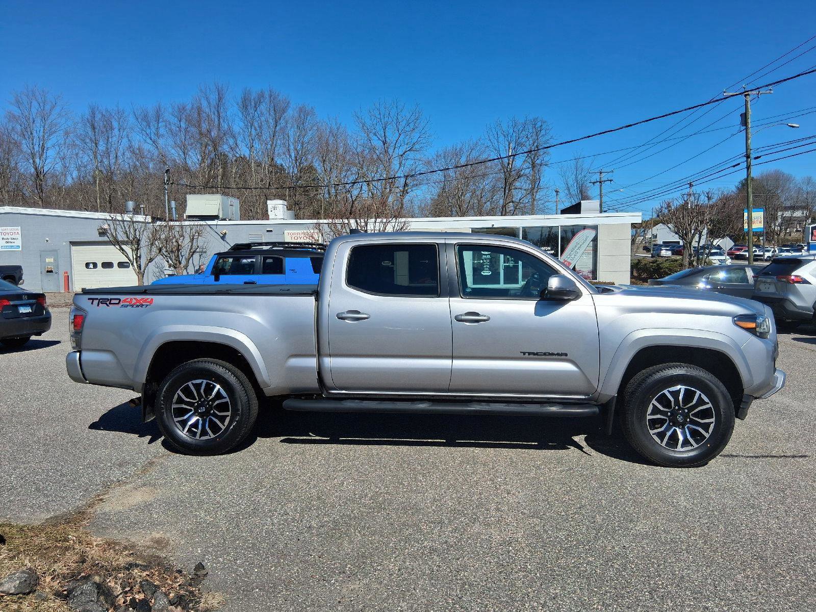 Used 2021 Toyota Tacoma TRD Sport w/ TRD Premium Sport Package image 8