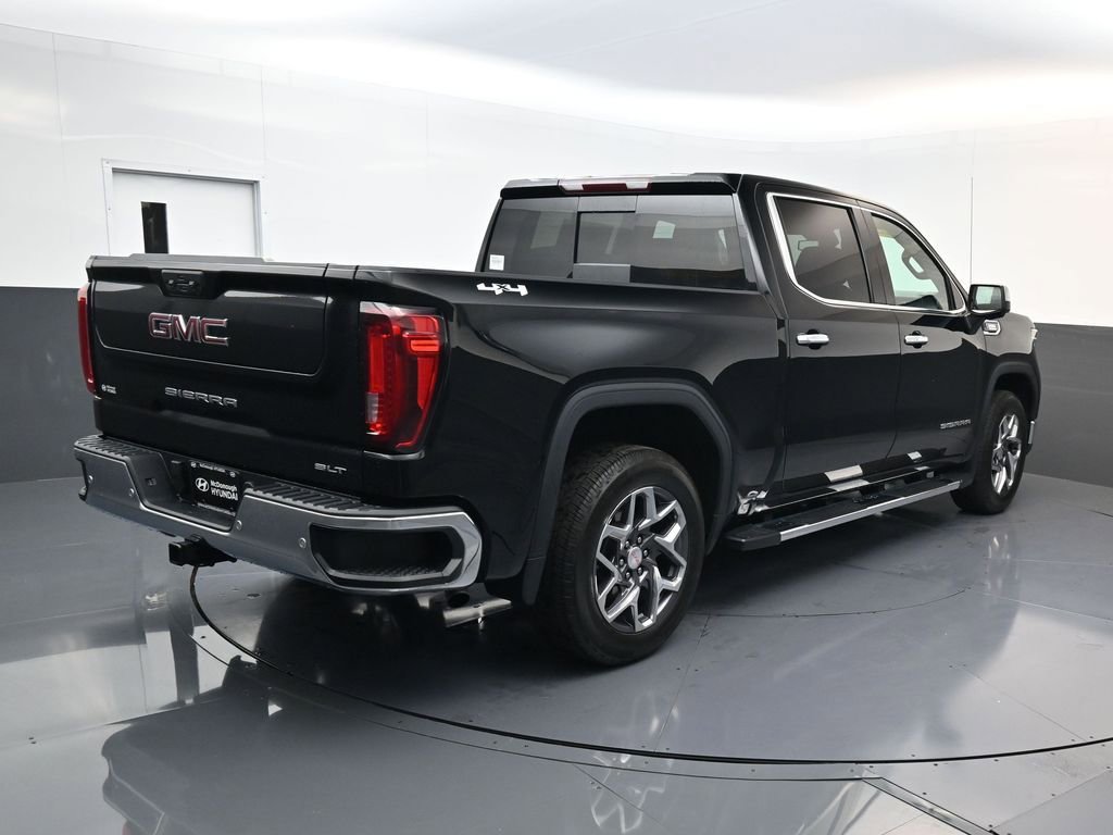Used 2022 GMC Sierra 1500 SLT w/ SLT Premium Plus Package AWD/4WD image 6