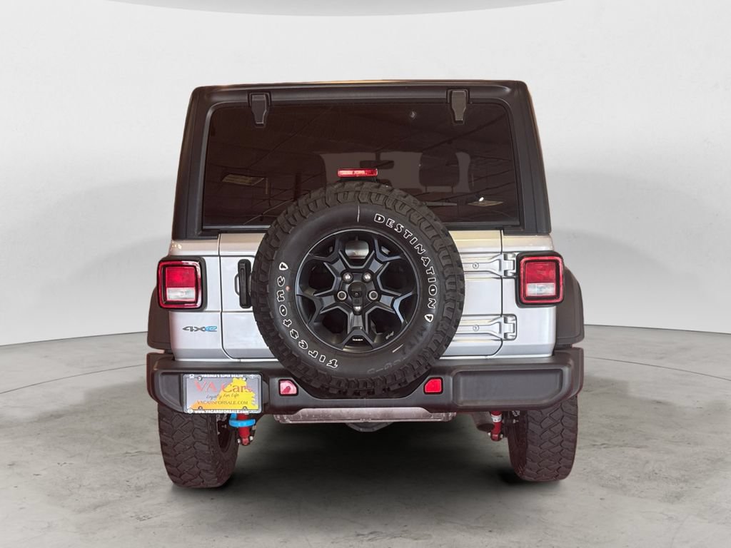 Used 2023 Jeep Wrangler Unlimited w/ Cold Weather Group AWD/4WD image 4
