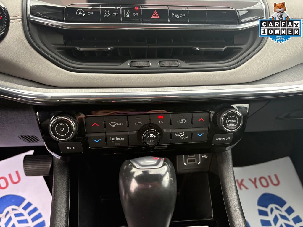 Certified 2022 Jeep Compass Limited image 25