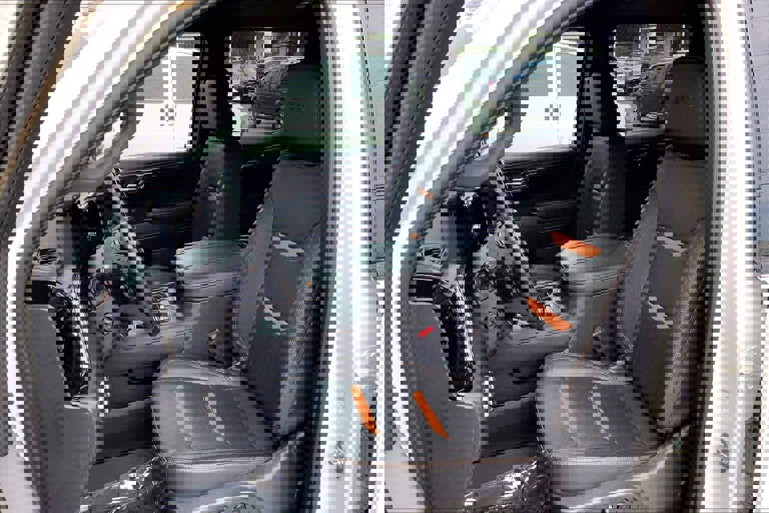 Used 2023 GMC Sierra 1500 AT4 w/ AT4 Premium Package image 12