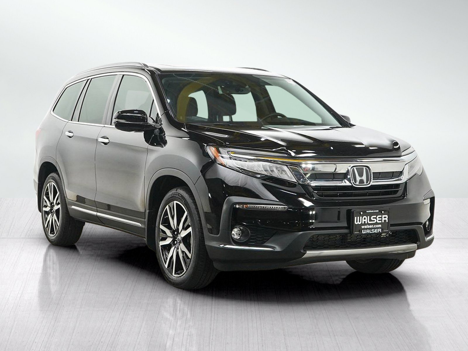 Used 2021 Honda Pilot Touring image 7
