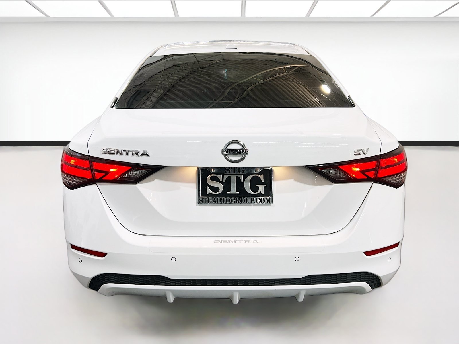 Used 2023 Nissan Sentra SV FWD image 5