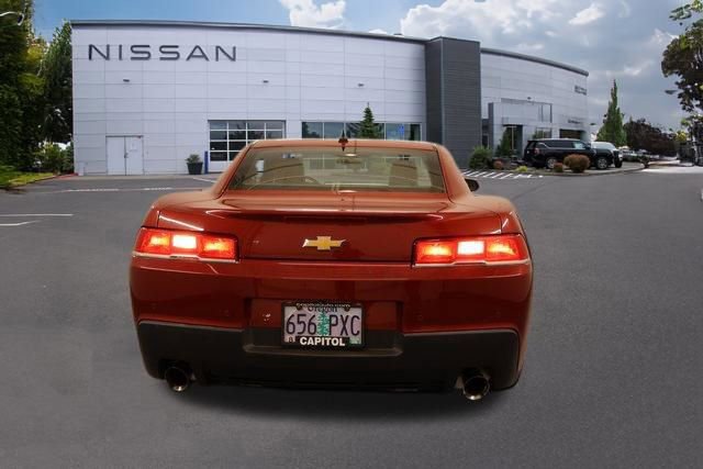 Used 2015 Chevrolet Camaro LT w/ Rear Vision Package RWD image 3