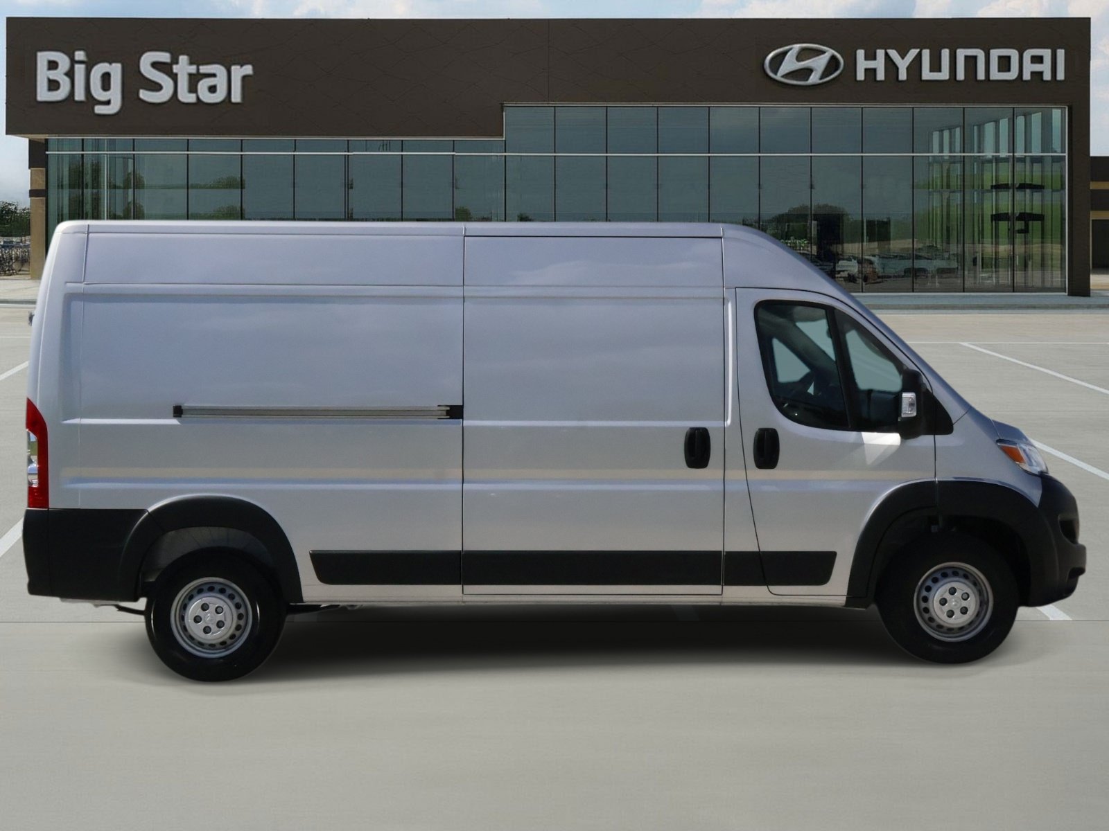 Used 2025 RAM ProMaster 2500 w/ Convenience Group FWD image 5