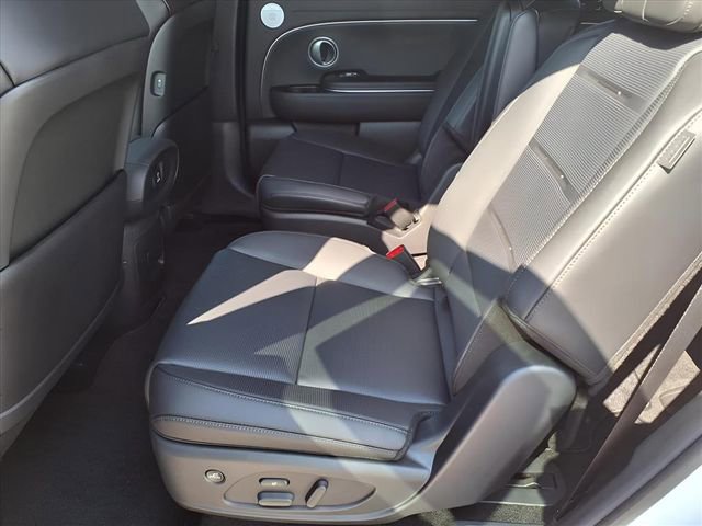 Used 2026 Hyundai Palisade Calligraphy AWD/4WD image 13