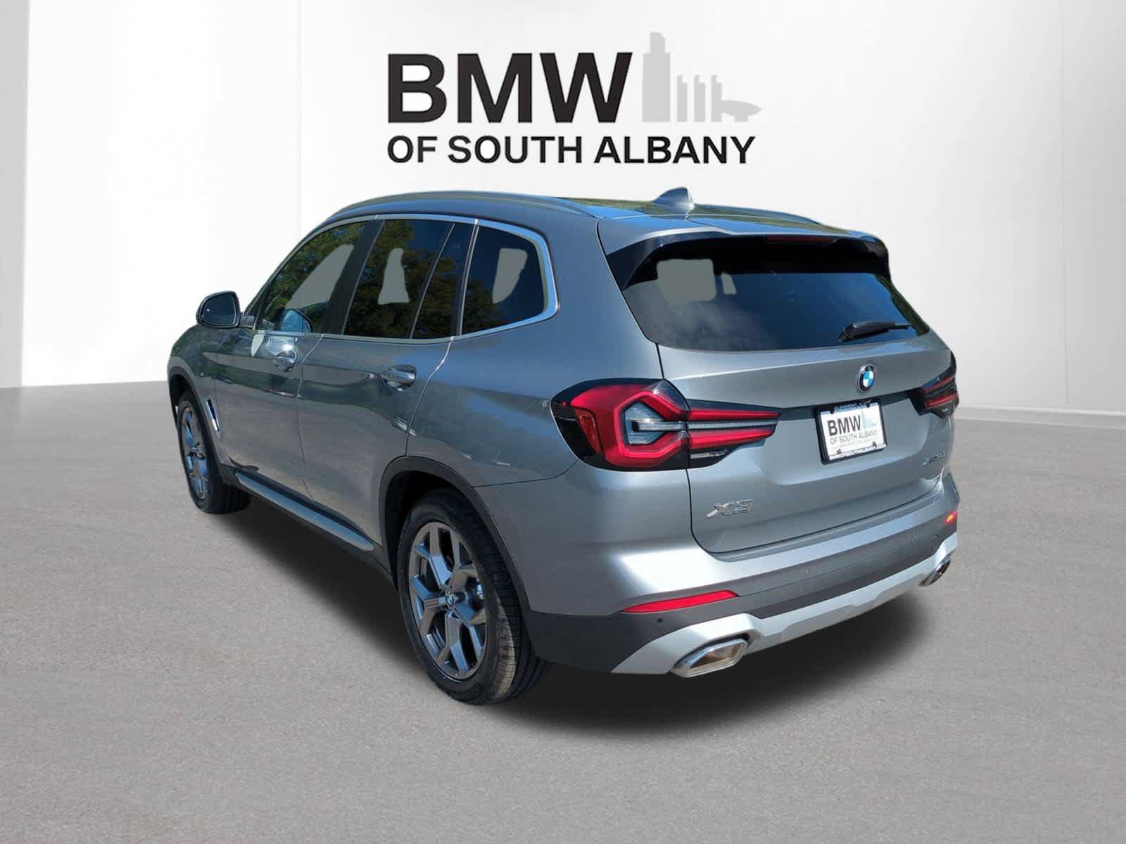 Used 2024 BMW X3 xDrive30i w/ Premium Package w/ZPA AWD/4WD image 6
