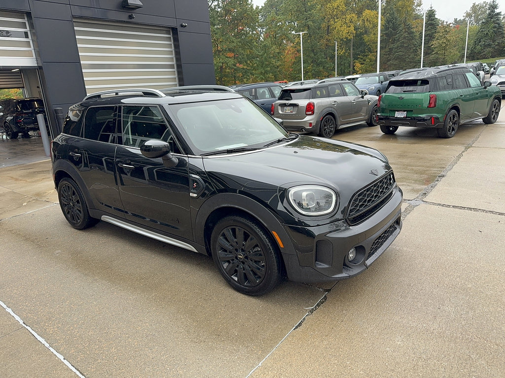 Used 2024 MINI Cooper Countryman S AWD/4WD image 2