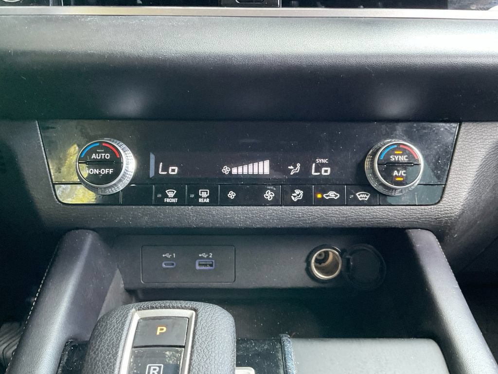 Used 2022 Mitsubishi Outlander ES AWD/4WD image 23
