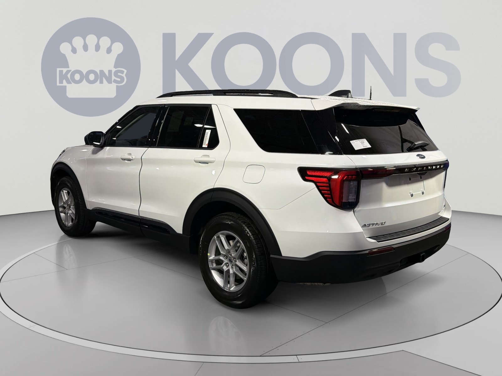 New 2026 Ford Explorer Active AWD/4WD image 4