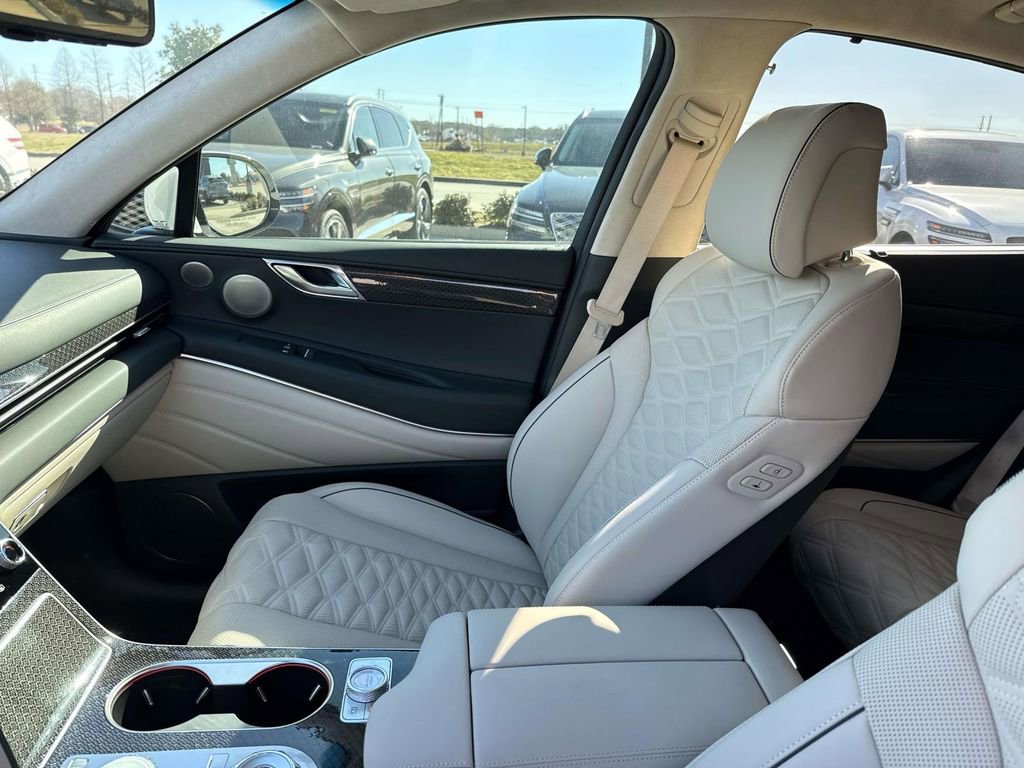 New 2026 Genesis GV80 3.5T e-SC image 18