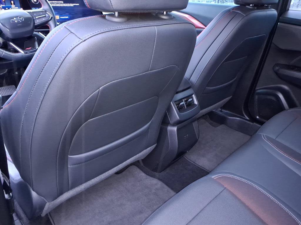 Used 2024 Chevrolet Equinox EV RS FWD image 15