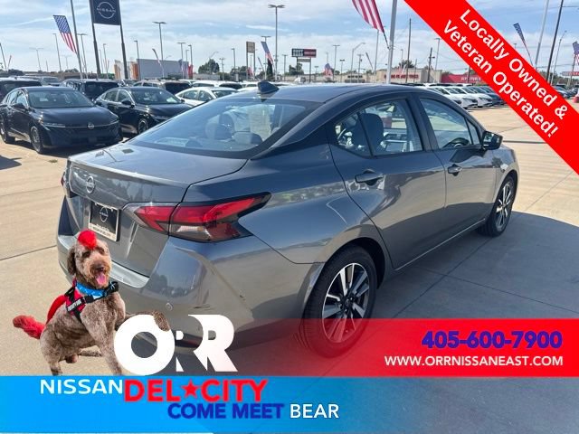 Used 2025 Nissan Versa SV FWD image 5