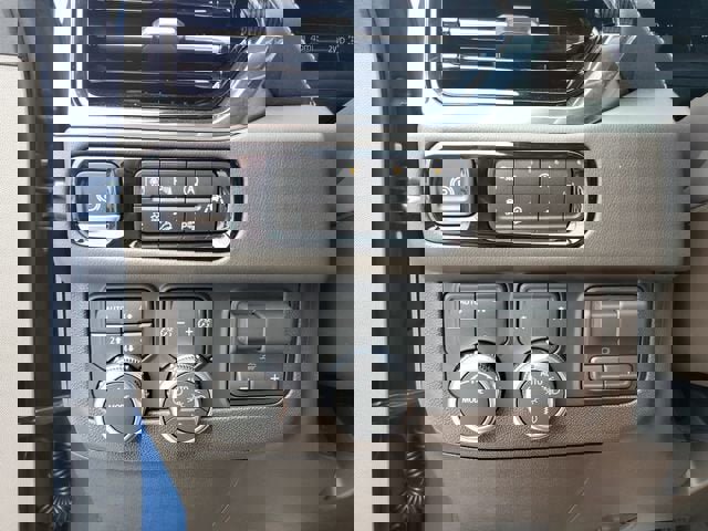 New 2026 GMC Yukon Elevation w/ Elevation Premium Package image 29