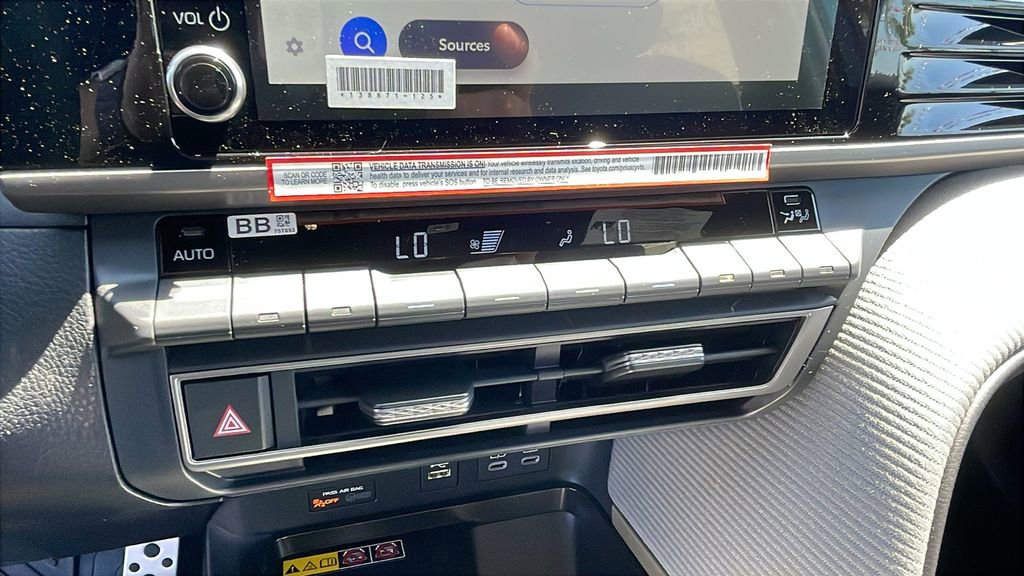 New 2026 Toyota Camry SE FWD image 18