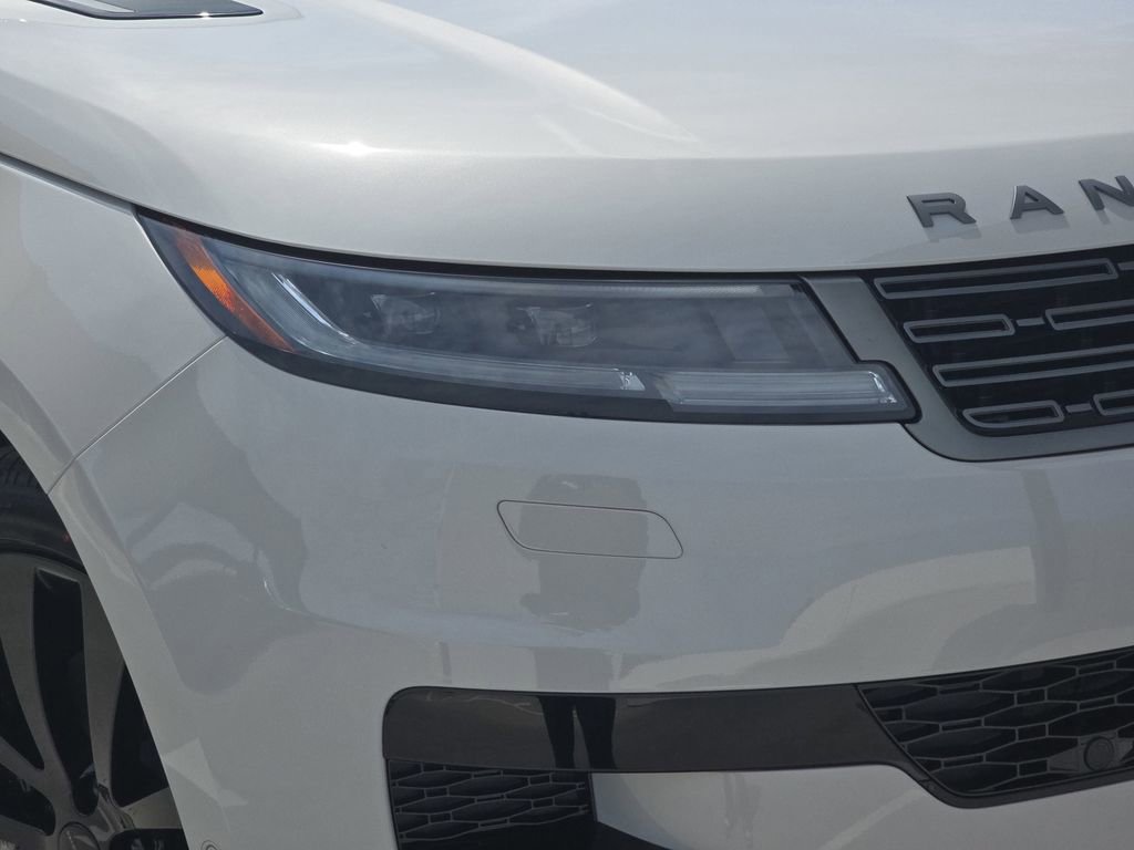 New 2026 Land Rover Range Rover Sport SE AWD/4WD image 33