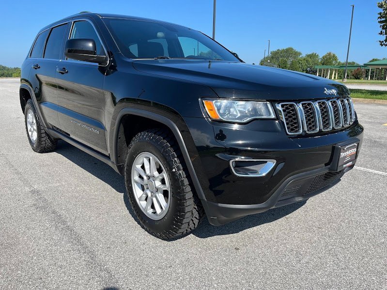 Used 2020 Jeep Grand Cherokee Laredo image 30