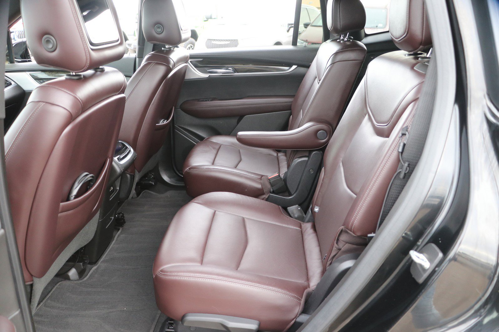 Used 2020 Cadillac XT6 Premium Luxury image 30