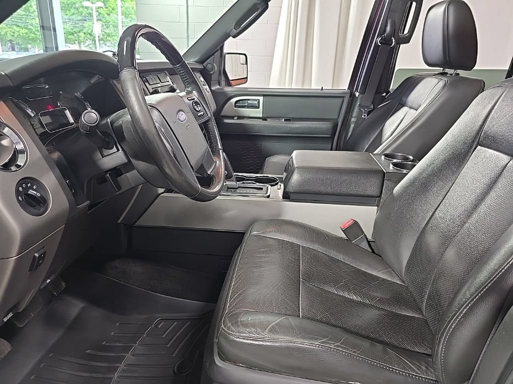 Used 2014 Ford Expedition EL Limited w/ Equipment Group 301A AWD/4WD image 18