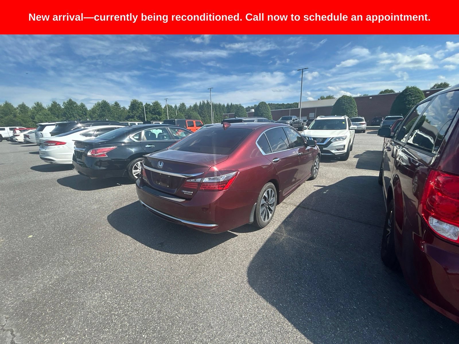 Used 2017 Honda Accord Touring image 5