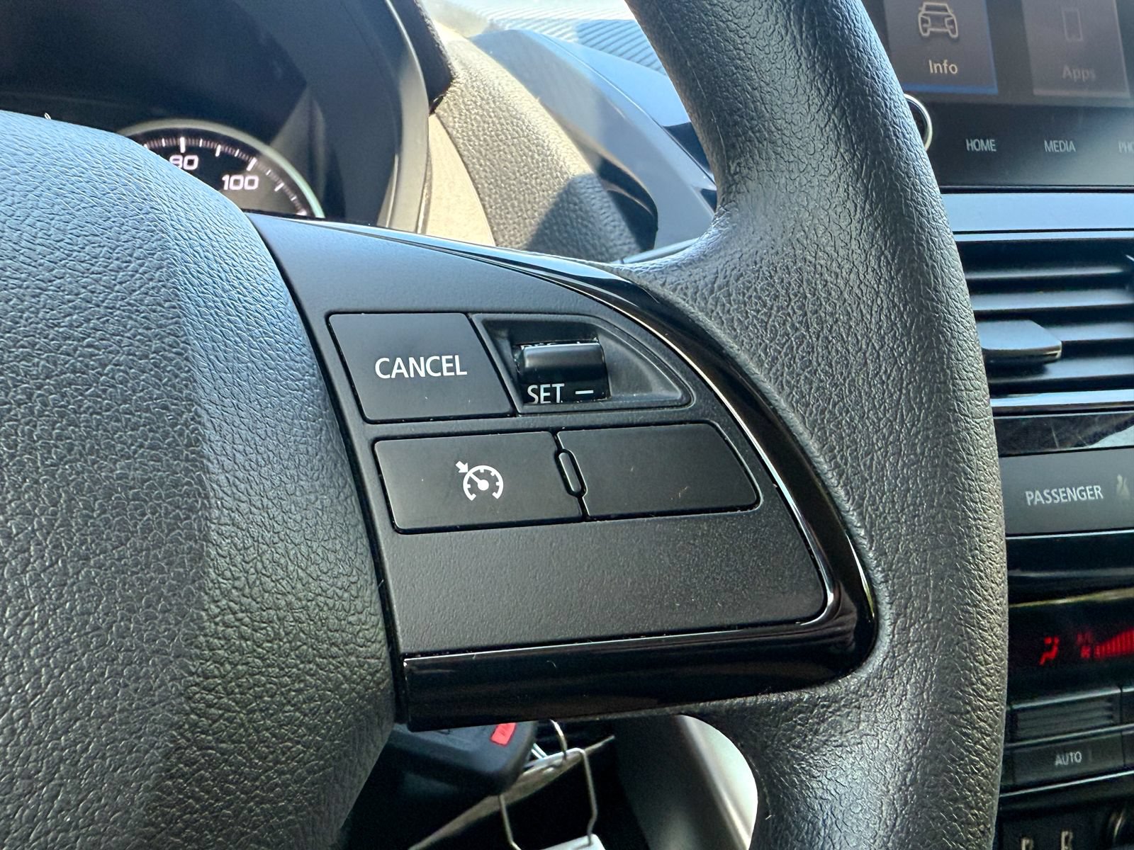 Used 2022 Mitsubishi Eclipse Cross LE AWD/4WD image 43
