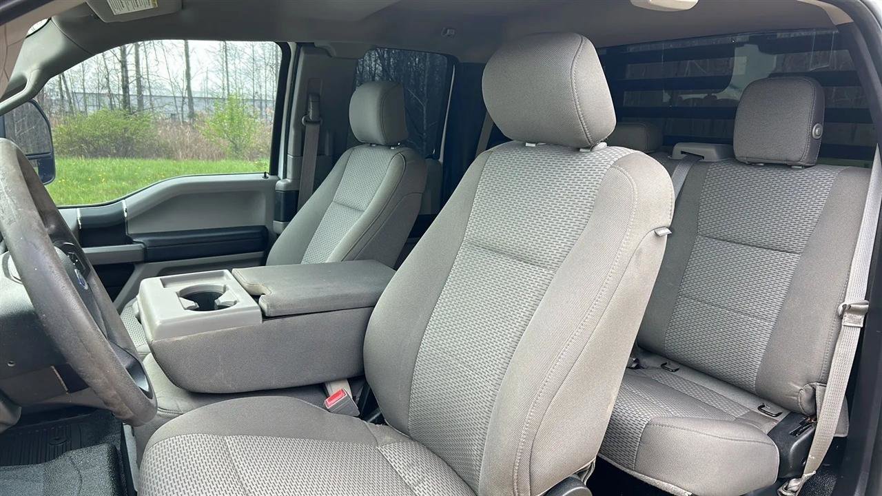 Used 2018 Ford F250 XLT w/ XLT Value Package image 37