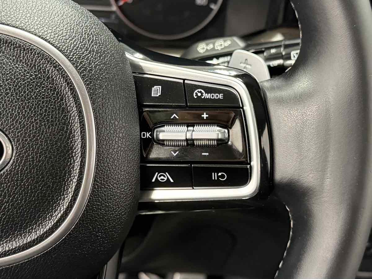 Used 2021 Kia Sorento EX image 18