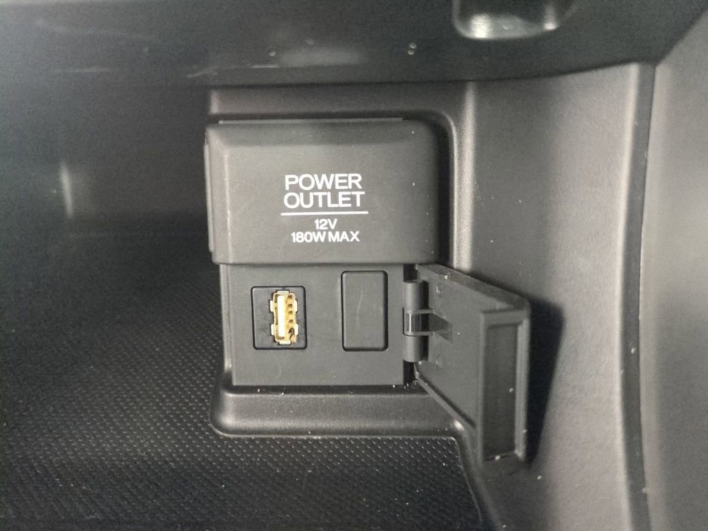 Used 2013 Honda Accord LX image 23