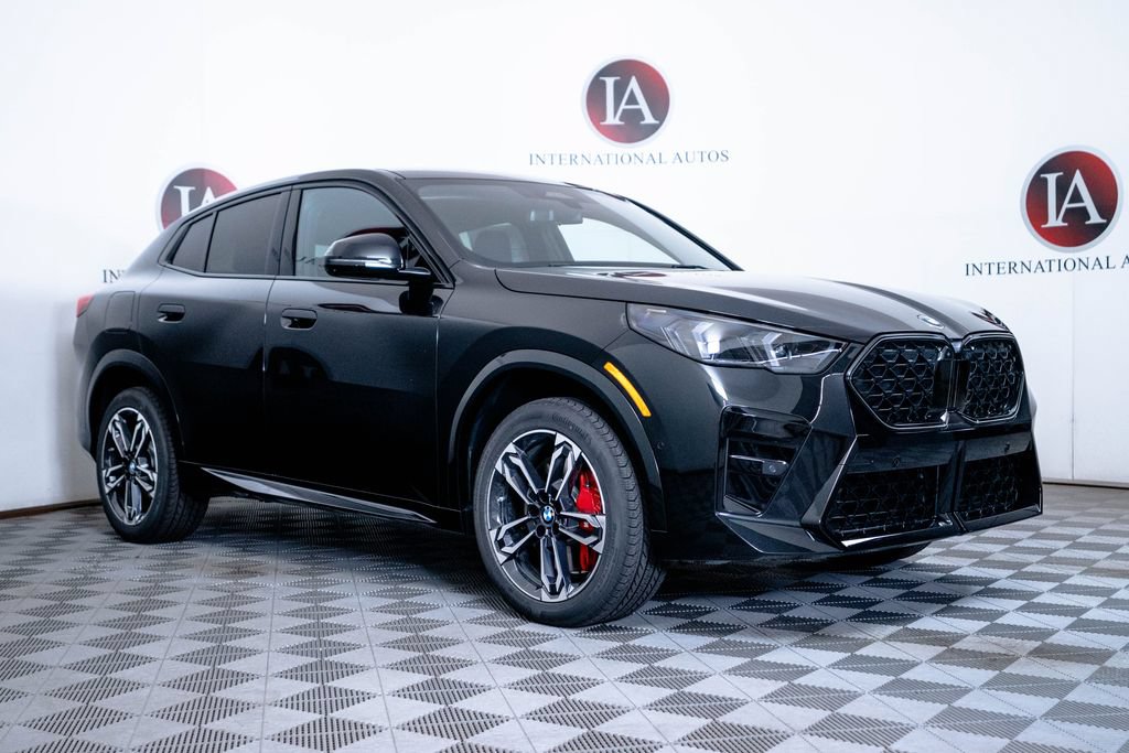New 2026 BMW X2 xDrive28i w/ Technology Package