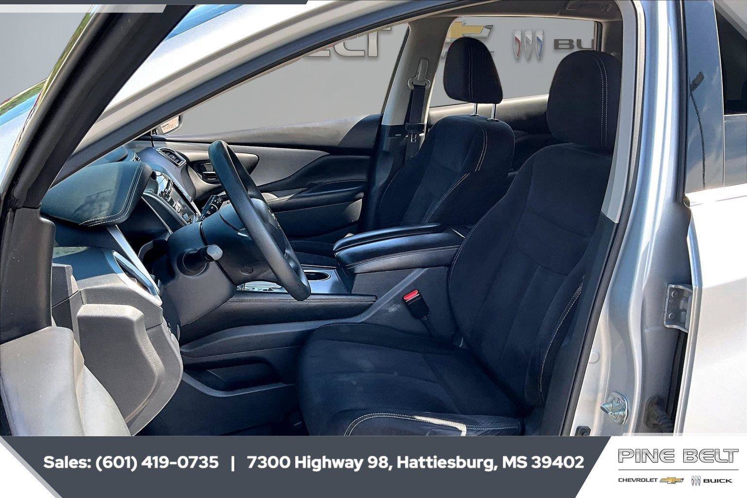Used 2019 Nissan Murano S FWD image 18